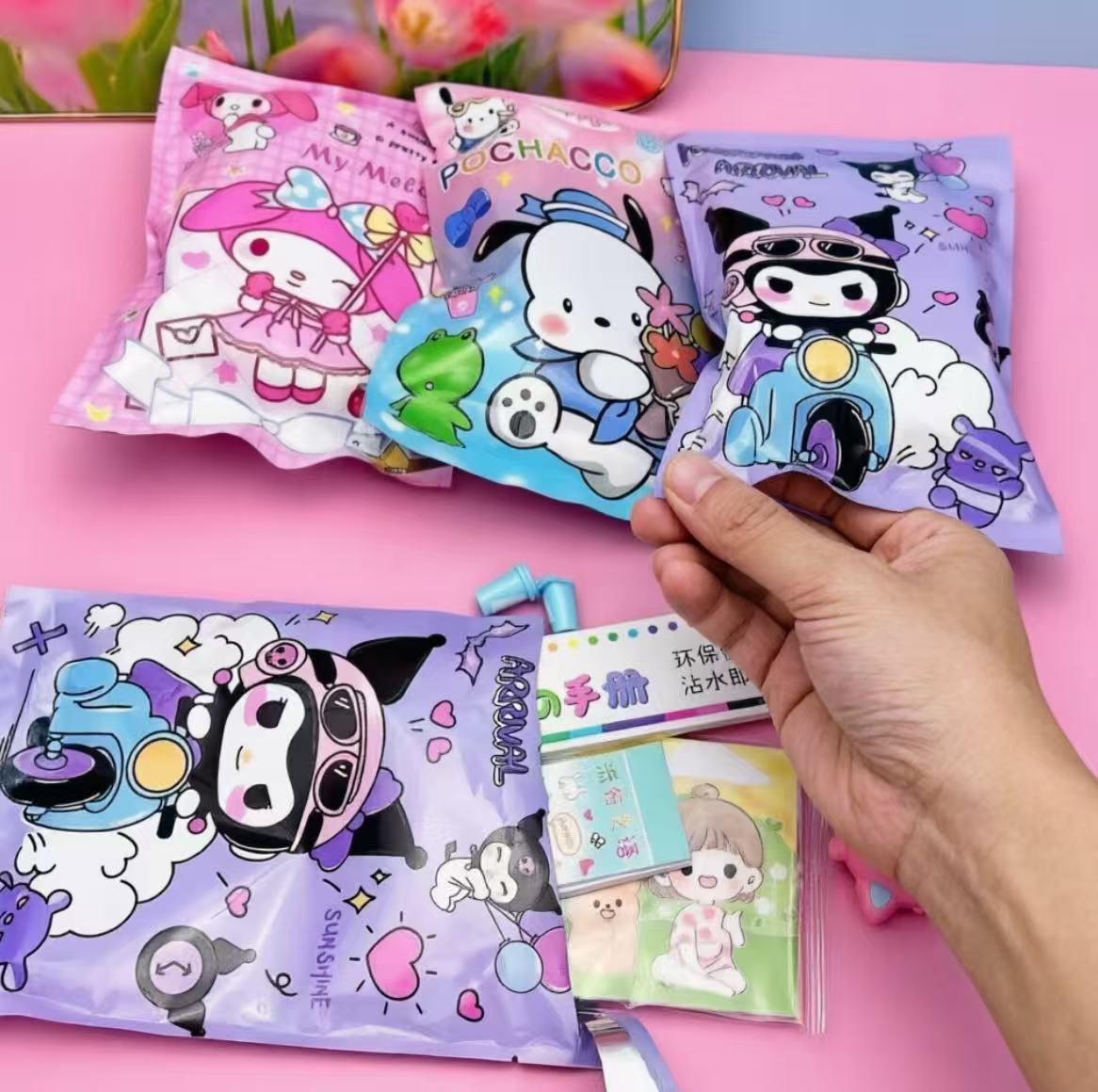 Kawaii Cartoon Mystery Blind B - Home Office Student incelemesi ve fiyatı